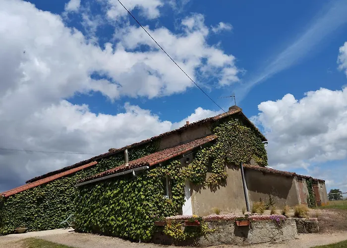Maison Au Calme Avec Vue Etang