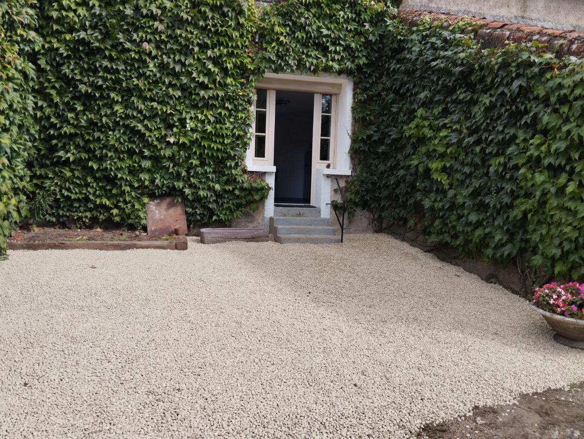 Maison Au Calme Avec Vue Etang Holiday home